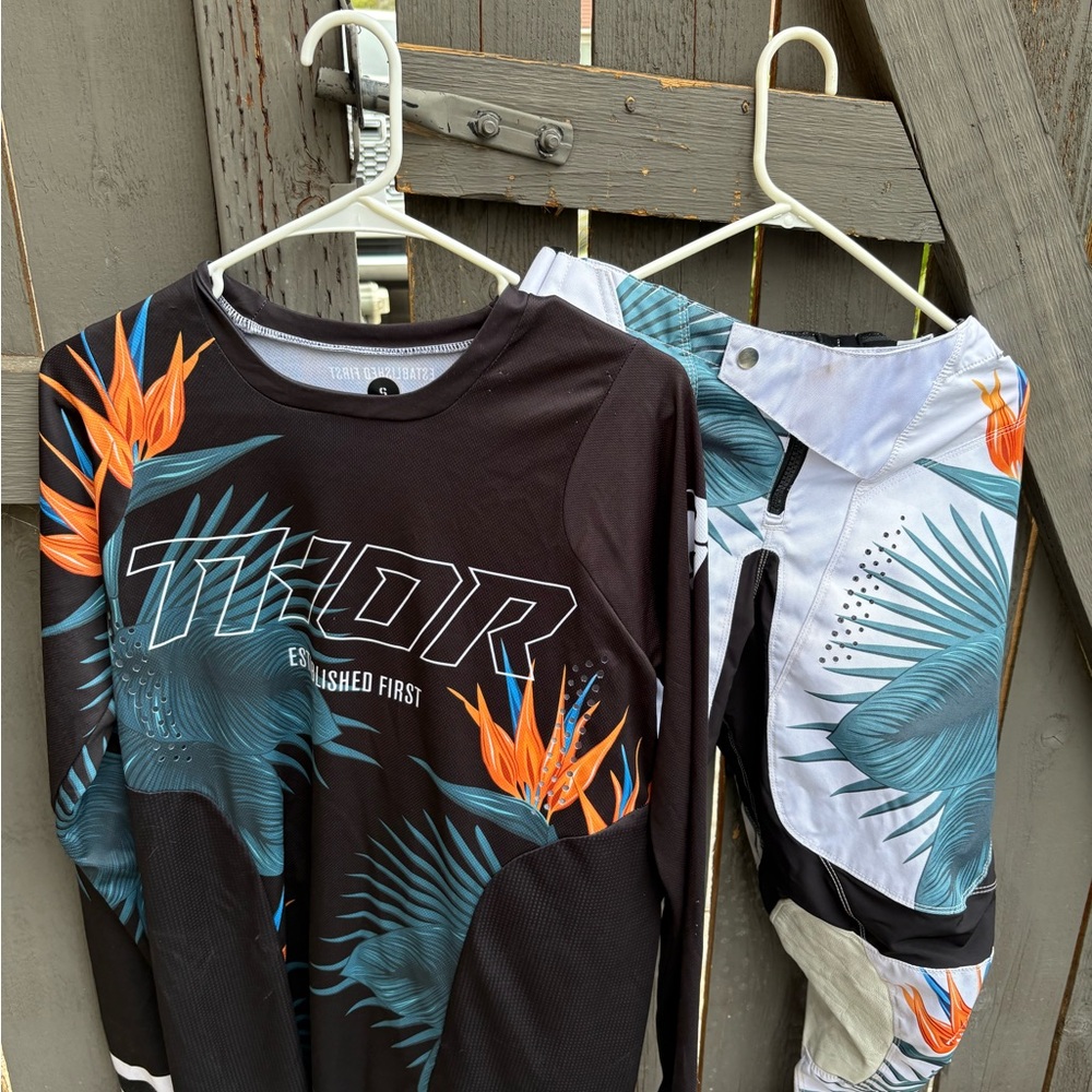 Thor Kids Black and White Tropical Long Sleeve Tee